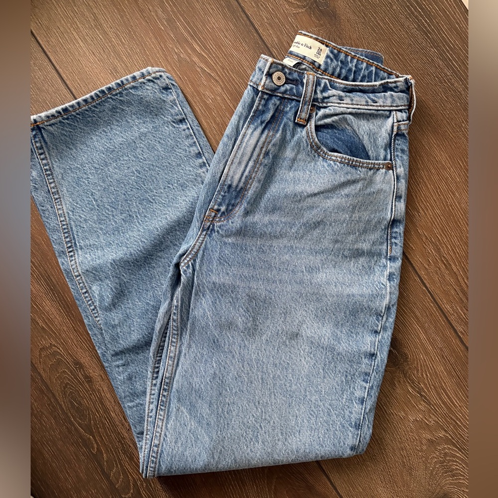 Abercrombie High Rise Taper Jeans
